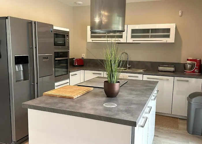 펜션 Le Refuge Bleu Saint-Seurin-sur-l'Isle